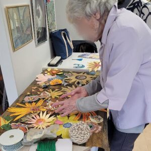 Atelier creatif senior ephad virginie menot